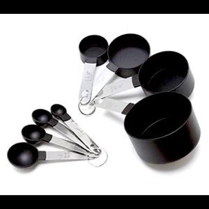 Cook’s Corner 8 pc Measuring cups and spoons NWT